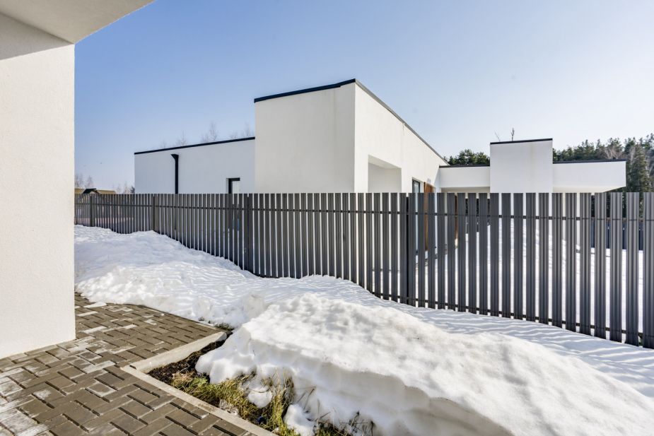 Дом в современном стиле в Исаково