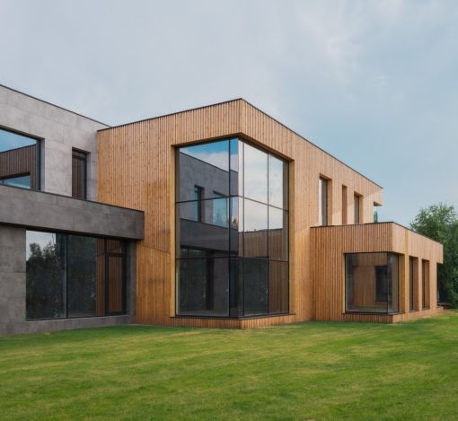 Дом под отделку в Ренессанс парке