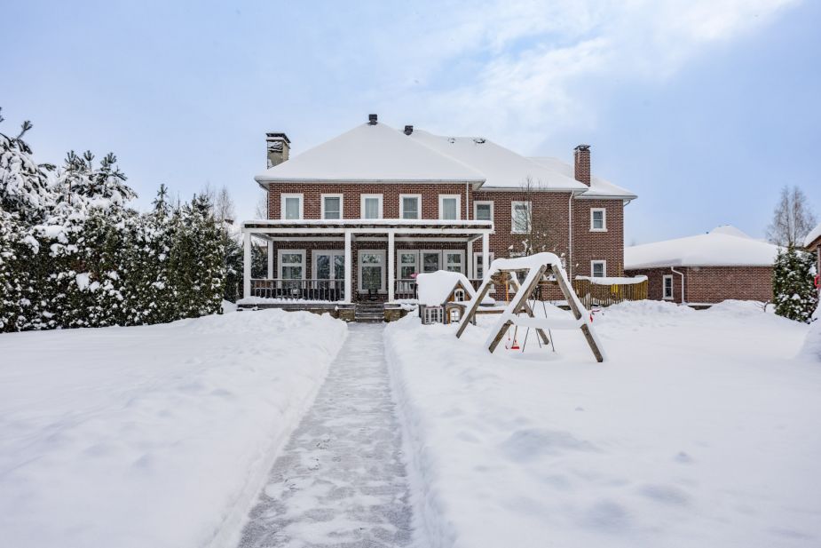 Готовый дом в КП Княжье озеро