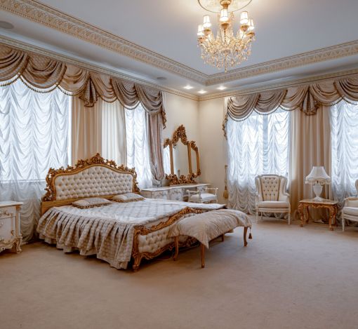 Классический дом в Славково