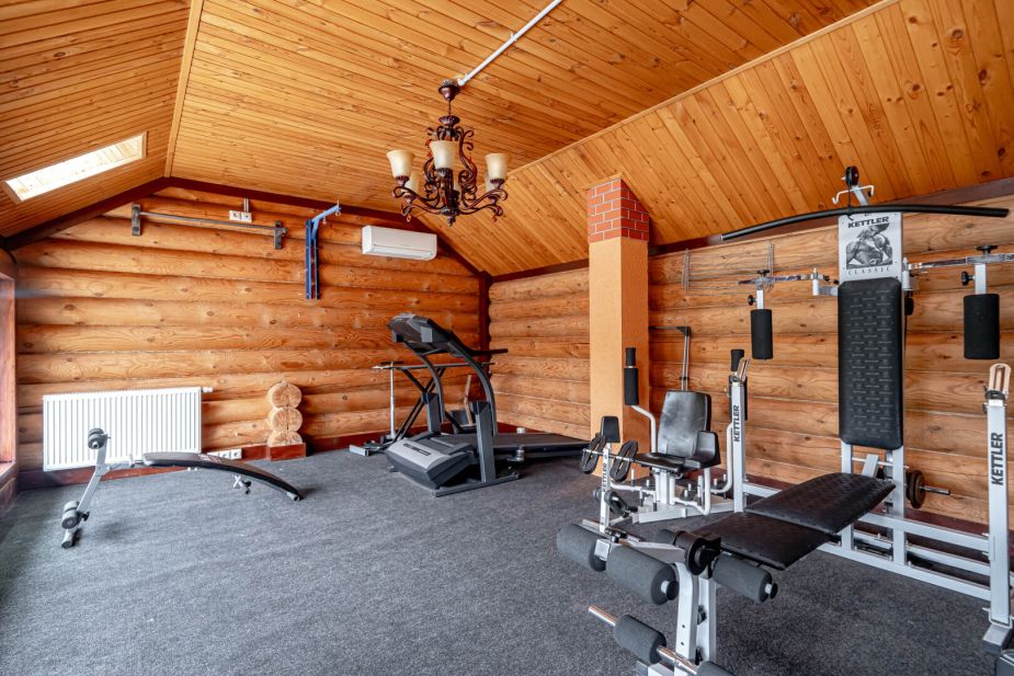 Классический дом в Славково