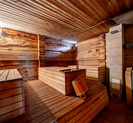 Классический дом в Славково