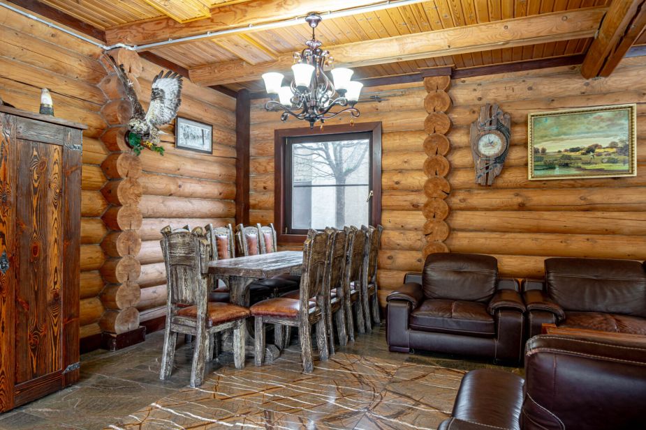 Классический дом в Славково