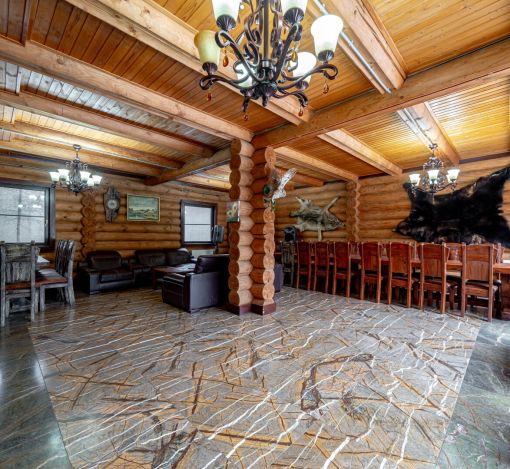 Классический дом в Славково