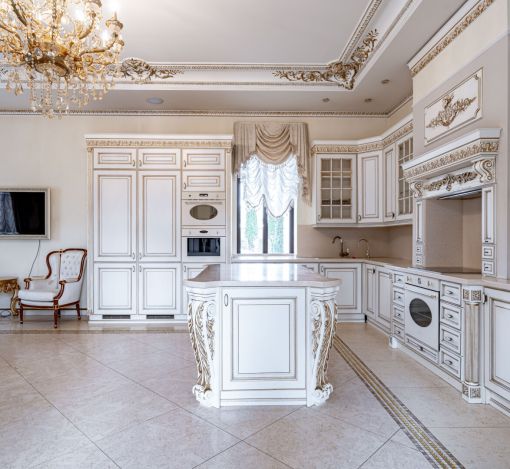 Классический дом в Славково