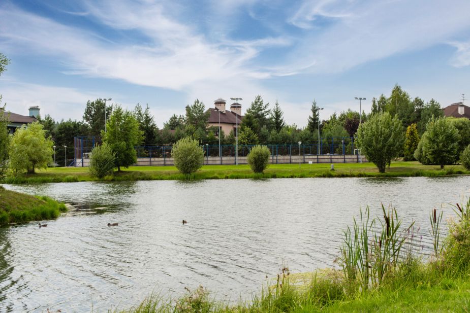 Классический дом в КП Бенилюкс