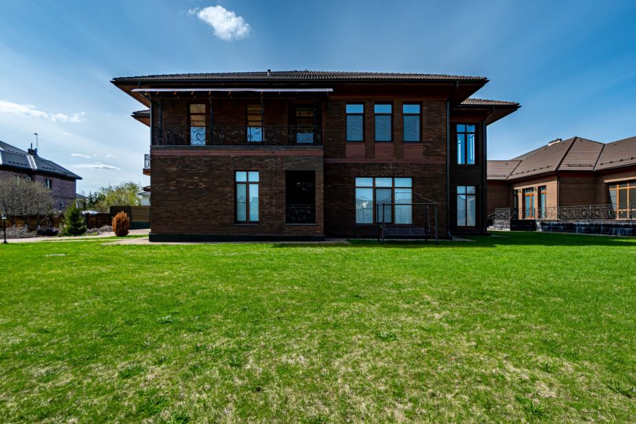 Готовый дом в КП Николина Поляна