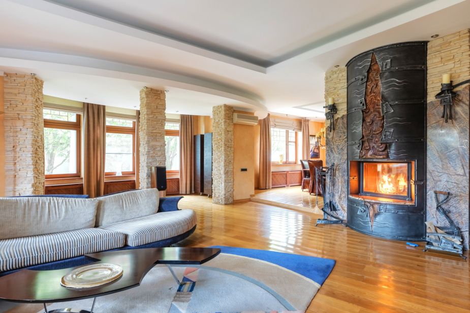 Авторская резиденция у леса