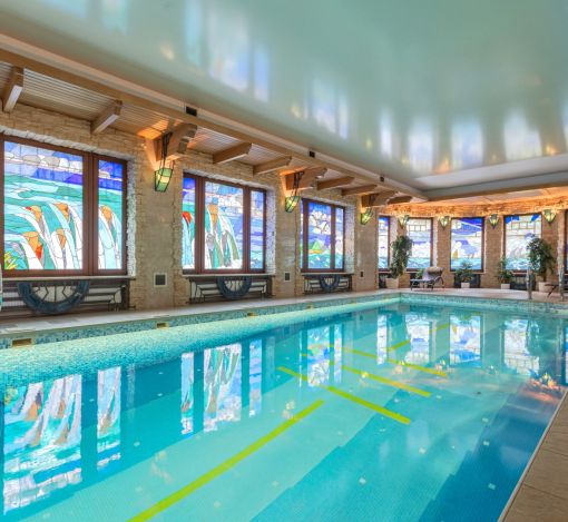 Авторская резиденция у леса