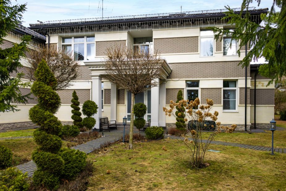 Готовый дом в Резиденции Бенилюкс