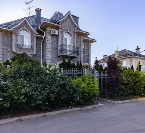 Готовый дом в КП Николина Поляна