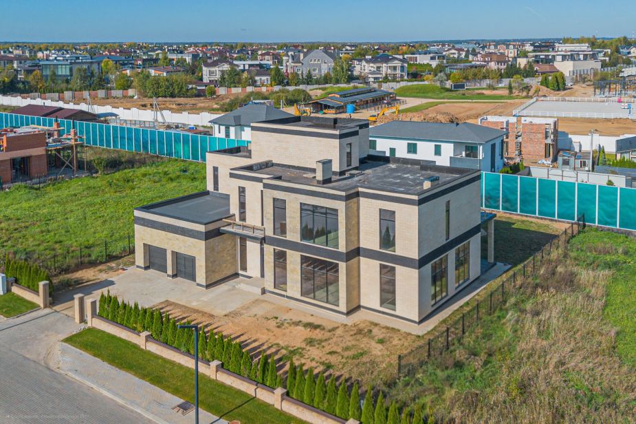 Дом в Миллениум парк под отделку