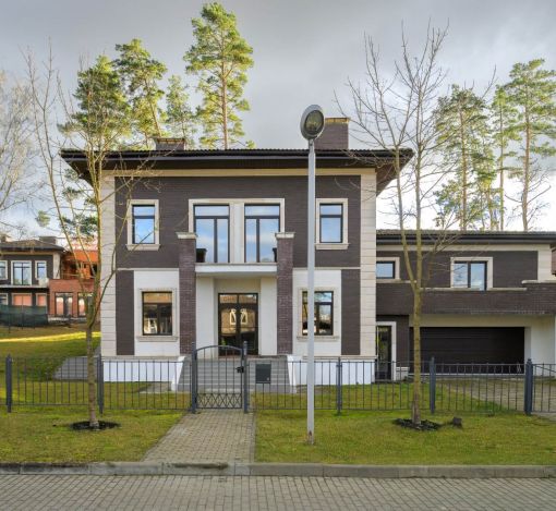 Дом в КП Петрово-дальнее