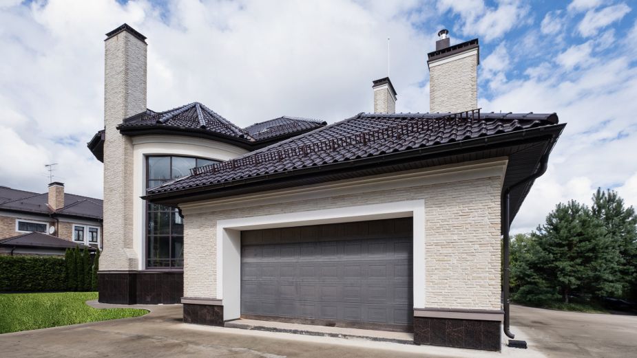 Новый дом у озера КП Гринфилд