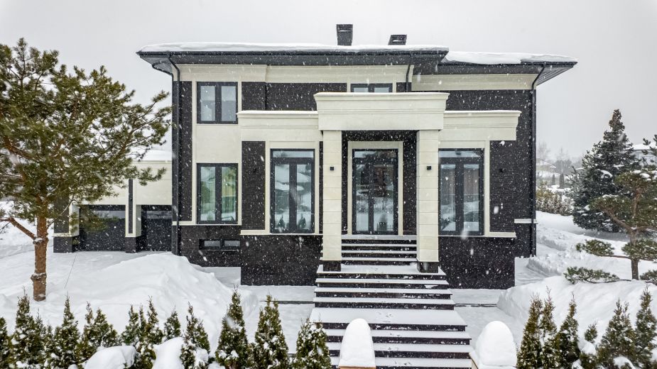 Стильный дом в КП Крона