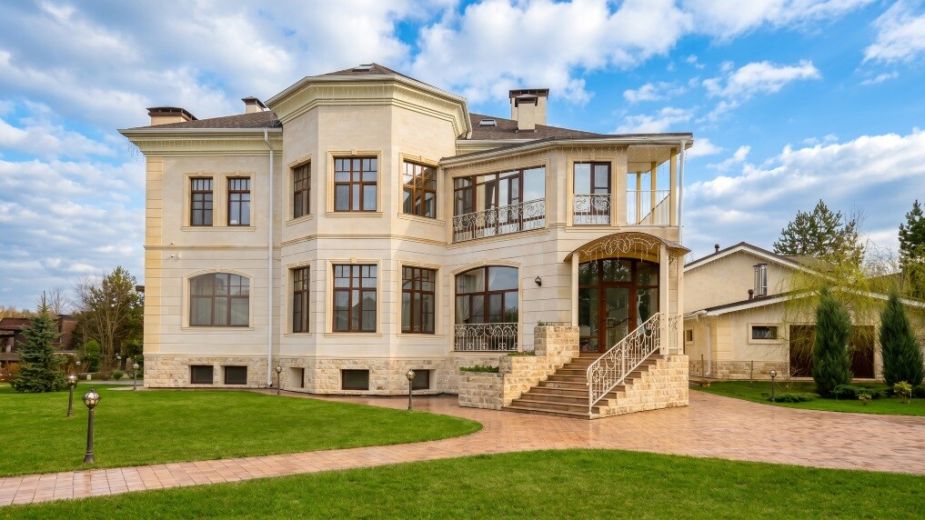 Классический дом в Княжьем озере