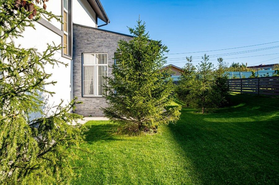 Стильный дом в КП Павловы Озера