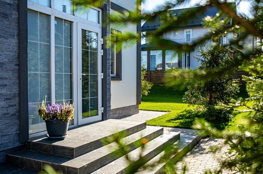 Стильный дом в КП Павловы Озера