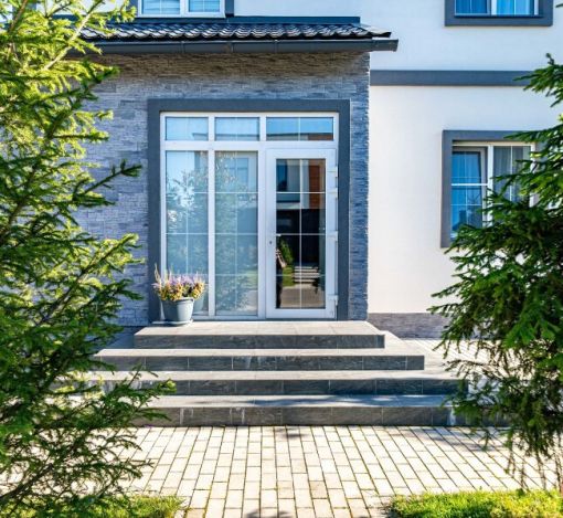 Стильный дом в КП Павловы Озера