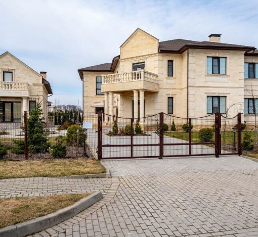 Светлый дом в КП Новорижский