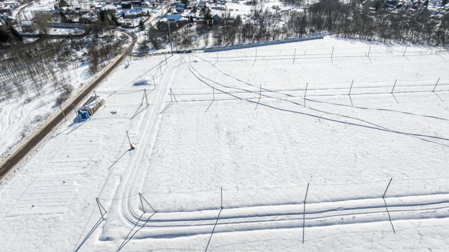 Участок в д. Холмы