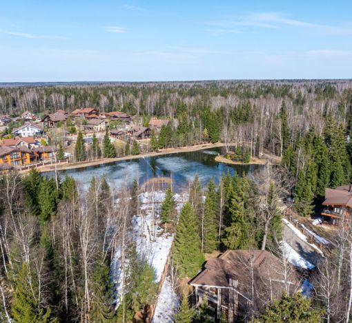 Участок у воды в Руза Фэмили Парк