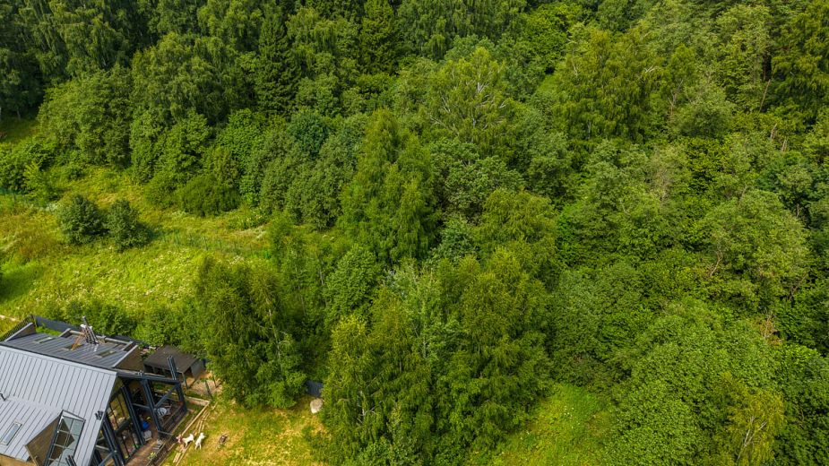 Участок в КП Лес и река