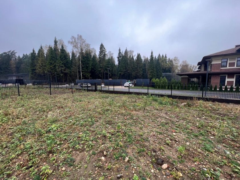 Участок в КП Кристалл Истра