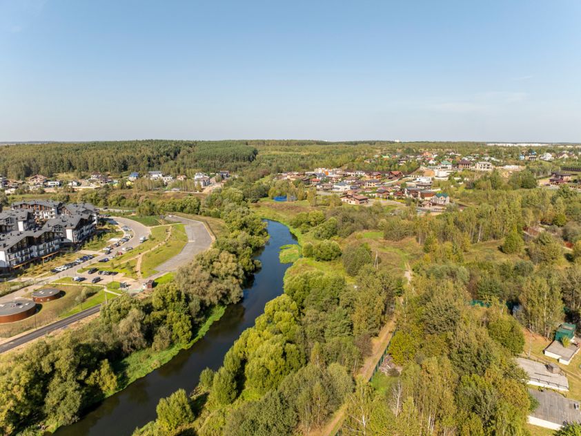 Участок у воды в Лобаново