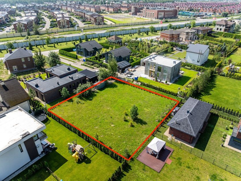 Участок в КП Новорижский