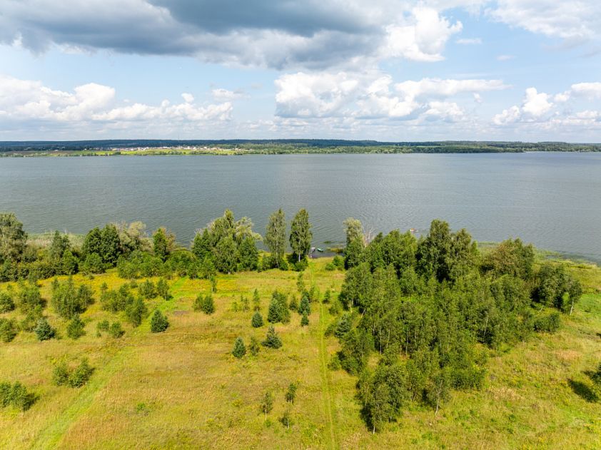 Озерна Резиденс