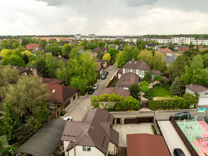 Чистые Пруды-1