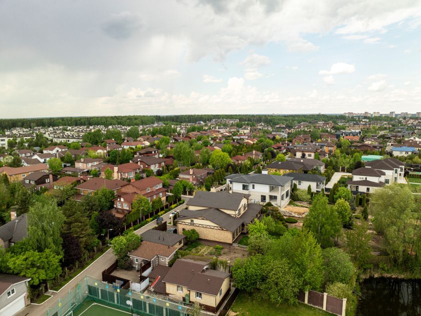 Чистые Пруды-1