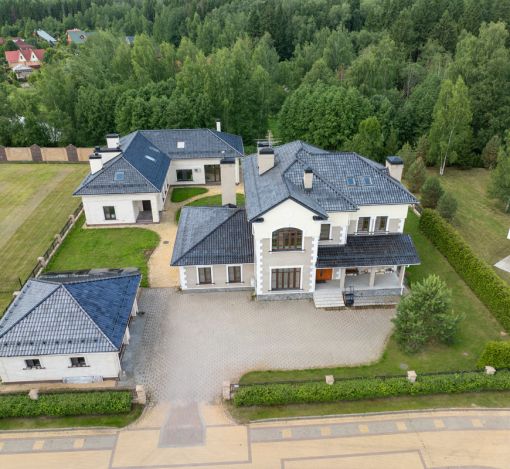 Готовый дом в КП Монтевиль