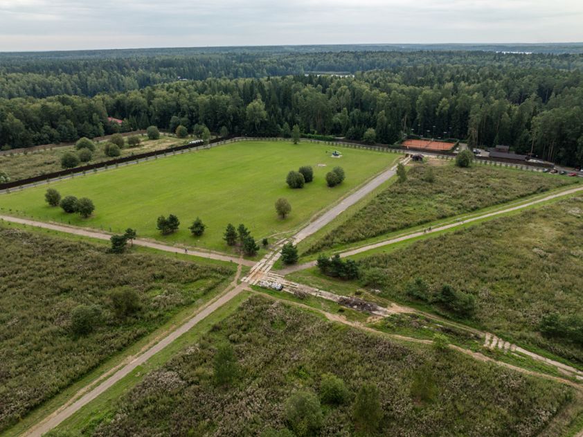 Истра Лэнд 2