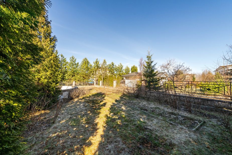 Дом в кп Резиденция Монолит