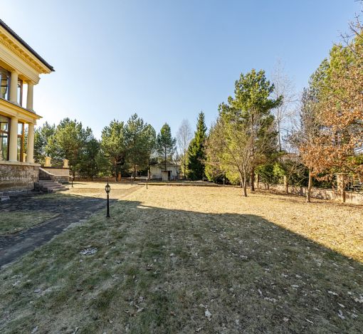 Дом в кп Резиденция Монолит