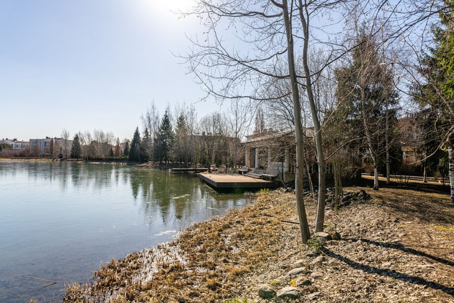 Резиденция Монолит