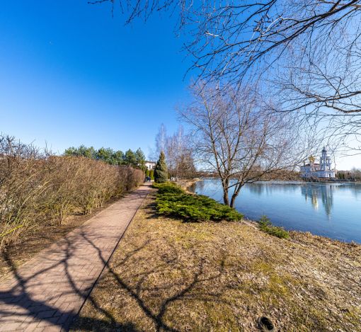 Резиденция Монолит