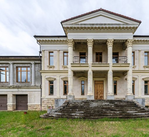 Дом под отделку в КП Монолит