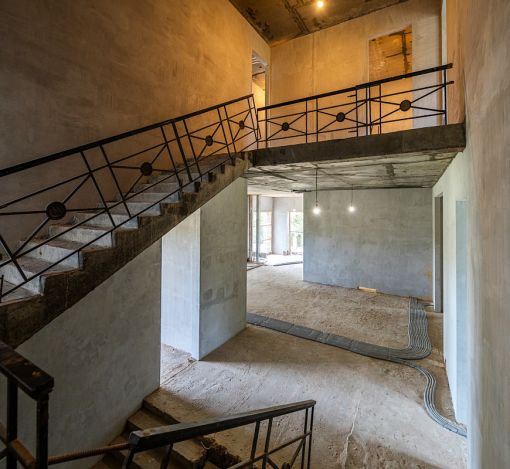 Дом под отделку в КП Монолит