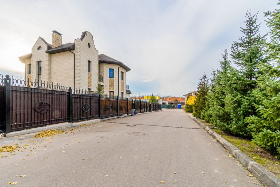 Дом из бруса в КП Николина поляна