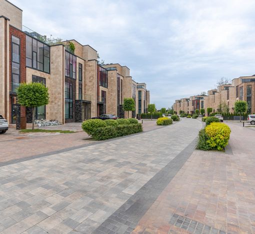 Таунхаус в поселке Парк Фонтэ