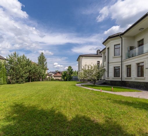 Особняк в КП Миллениум парк