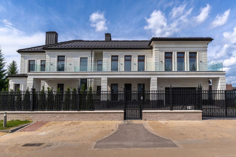 Особняк в КП Миллениум парк