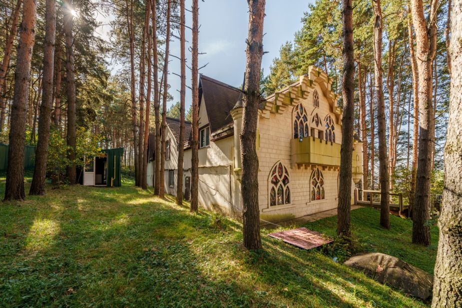 Участок у воды в Лобаново