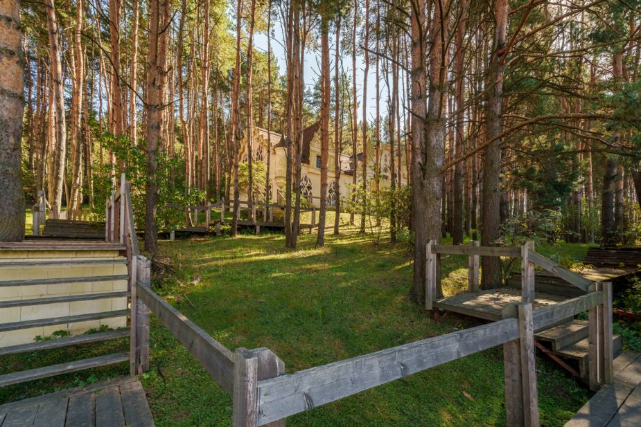 Участок у воды в Лобаново