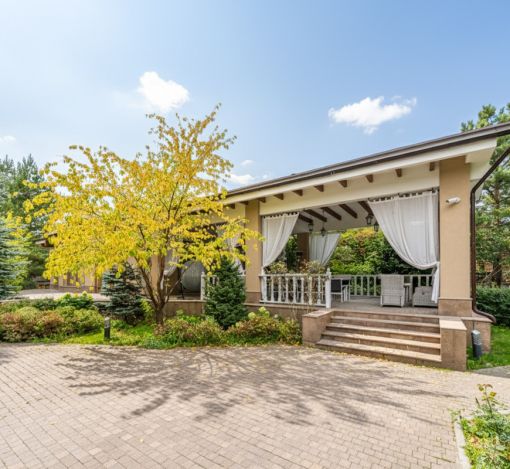 Классический дом в КП Новахово