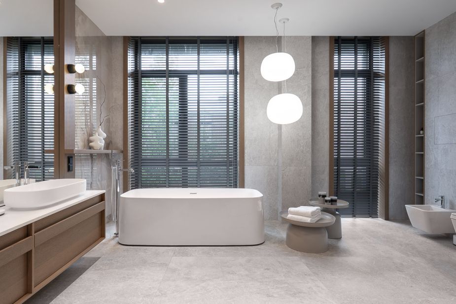 Дом с бассейном в КП Монтевиль