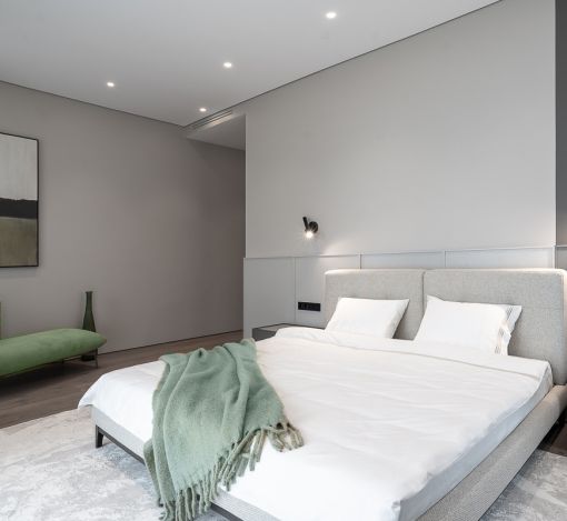 Дом с бассейном в КП Монтевиль